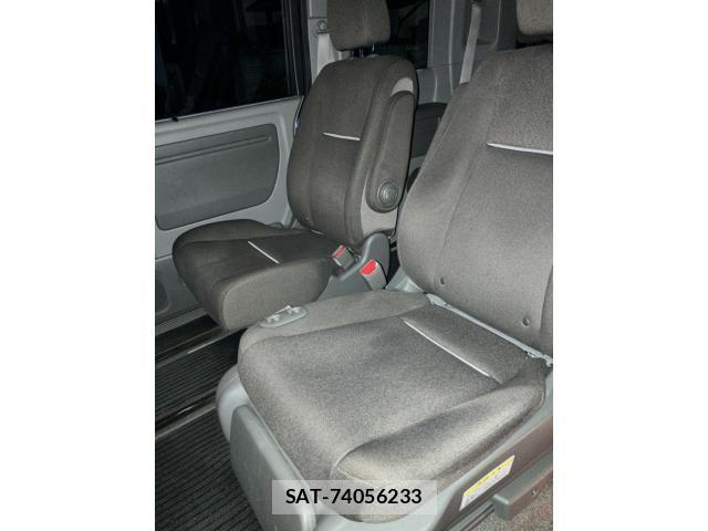 Honda e 2015-08 7273005-12