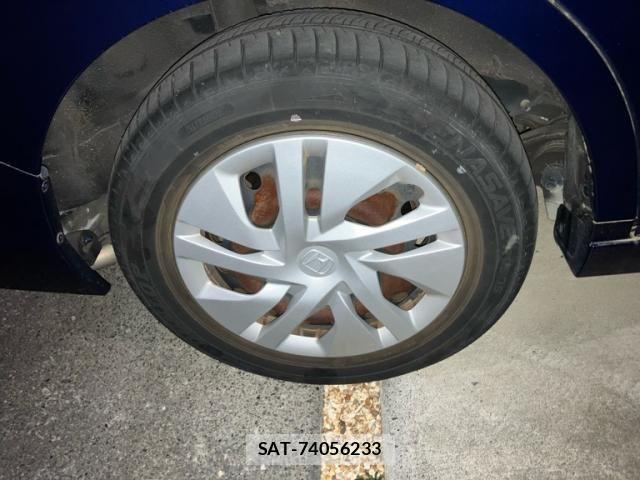 Honda e 2015-08 7273005-3