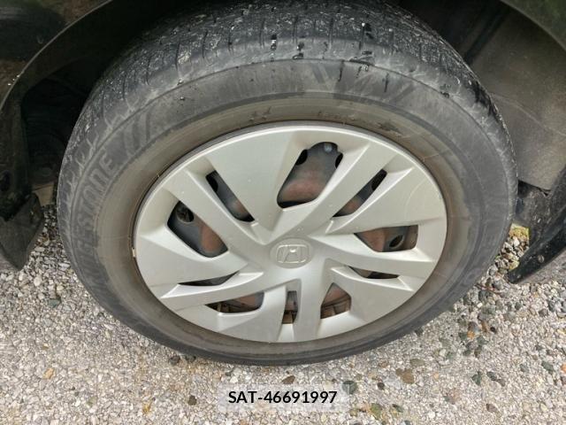 Honda e 2015-10 7273003-5