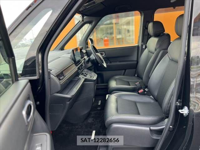 Honda e 2025-02 7330278-16
