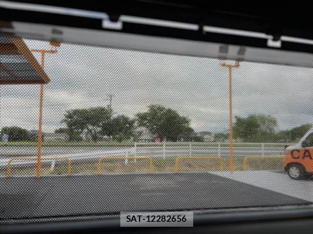 Honda e 2025-02 7330278-24