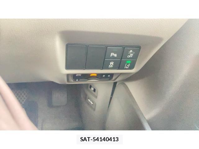 Honda e 2017-08 7330280-12