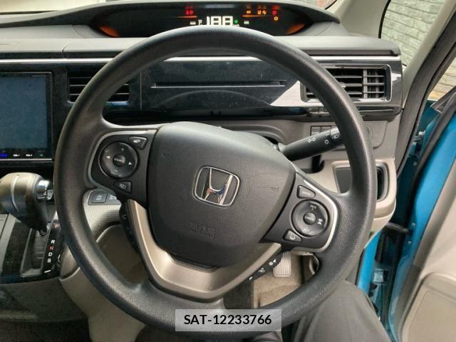 Honda e 2017-11 7330285-13