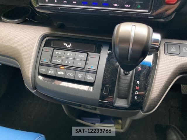 Honda e 2017-11 7330285-20
