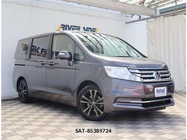 Honda e 2014-03 7330288-26