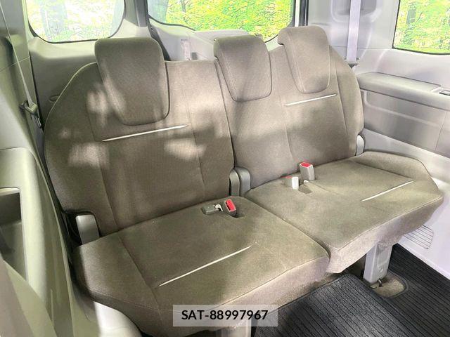 Honda e 2017-04 7330286-9