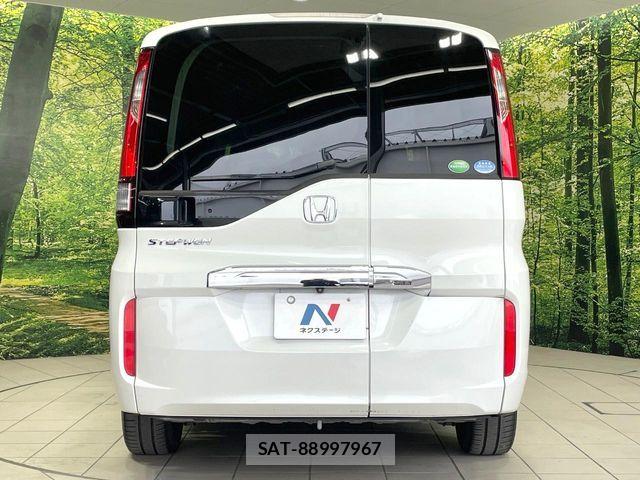 Honda e 2017-04 7330286-15