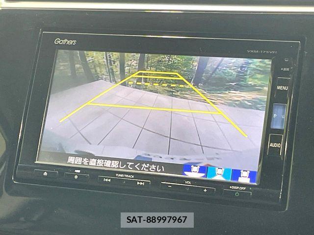 Honda e 2017-04 7330286-3