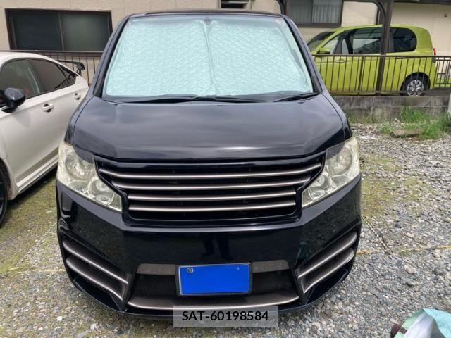 Honda e 2012-06 7330289-0