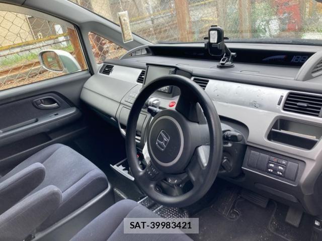 Honda e 2009-10 7359951-11