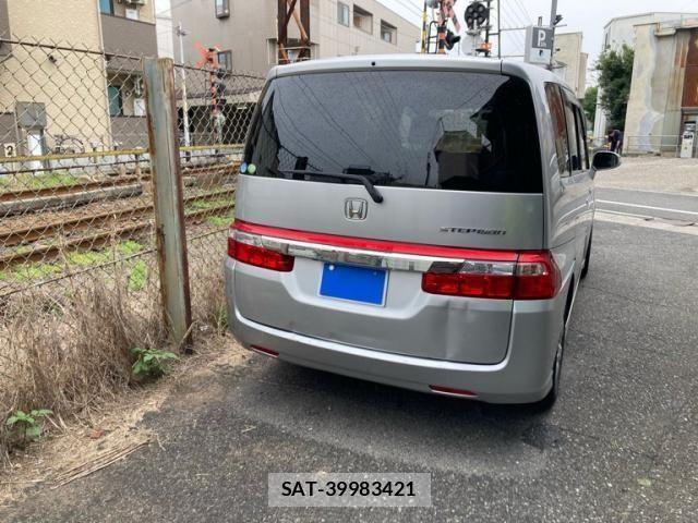 Honda e 2009-10 7359951-5