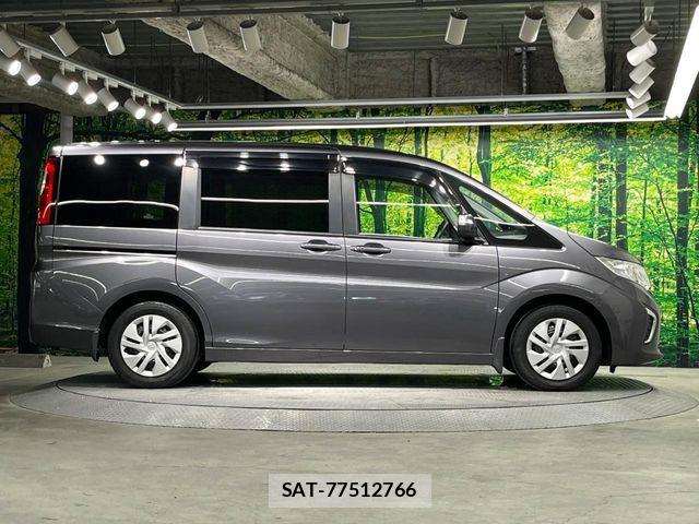 Honda e 2015-09 7359950-16