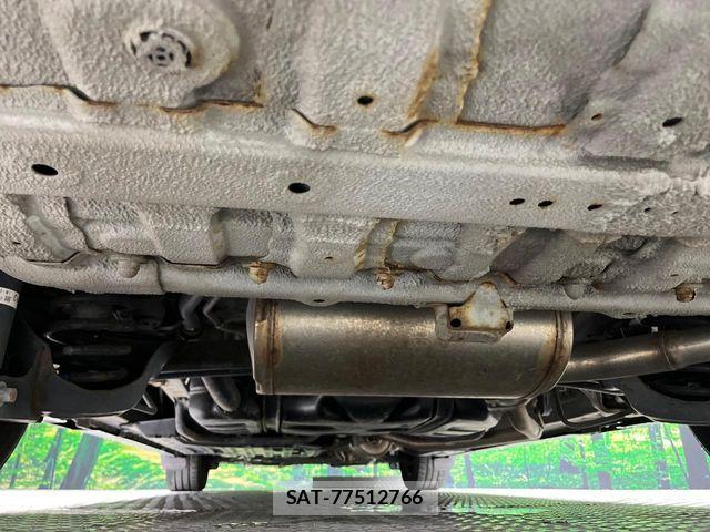 Honda e 2015-09 7359950-19