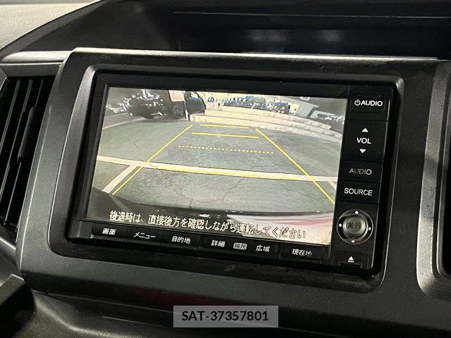 Honda e 2009-12 7359954-10