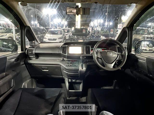 Honda e 2009-12 7359954-1