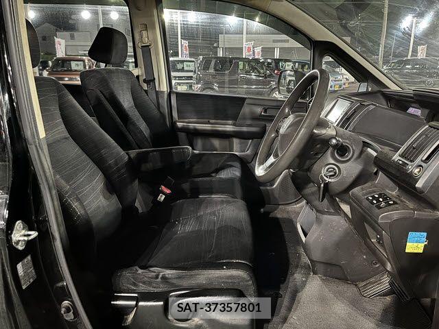 Honda e 2009-12 7359954-3