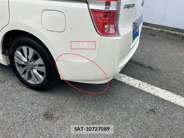 Honda e 2010-04 7394275-10