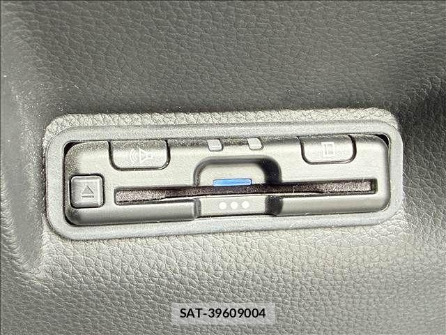 Honda e 2023-11 7394271-15