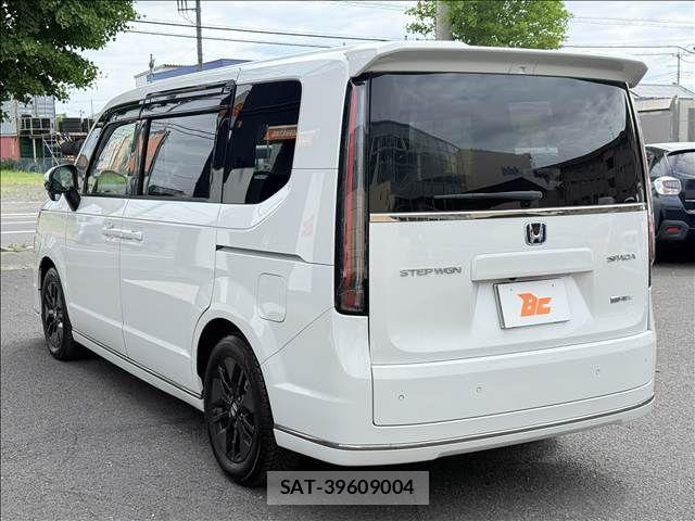 Honda e 2023-11 7394271-7