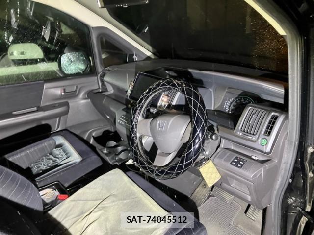 Honda e 2011-02 7393679-11