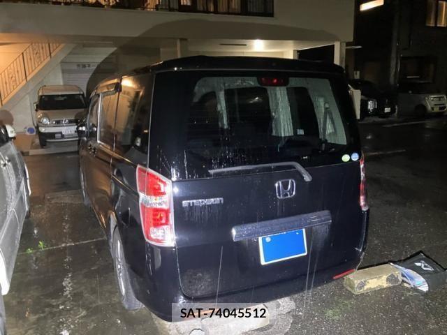 Honda e 2011-02 7393679-3