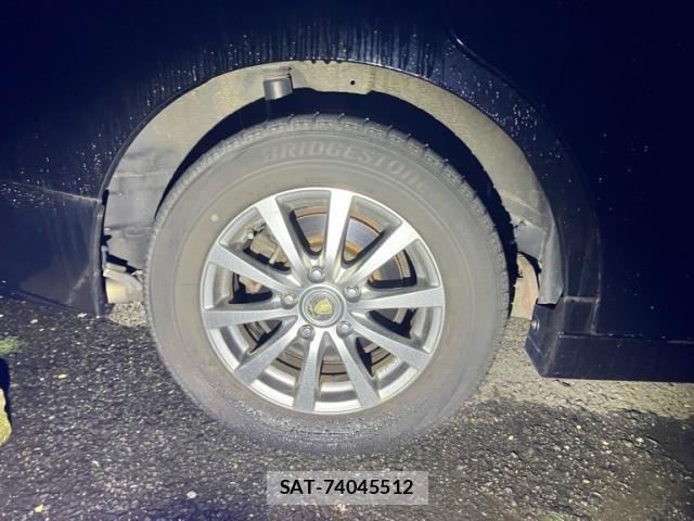 Honda e 2011-02 7393679-6