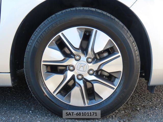 Honda e 2020-10 7503008-16