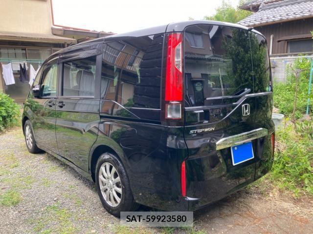 Honda e 2016-03 7510136-9