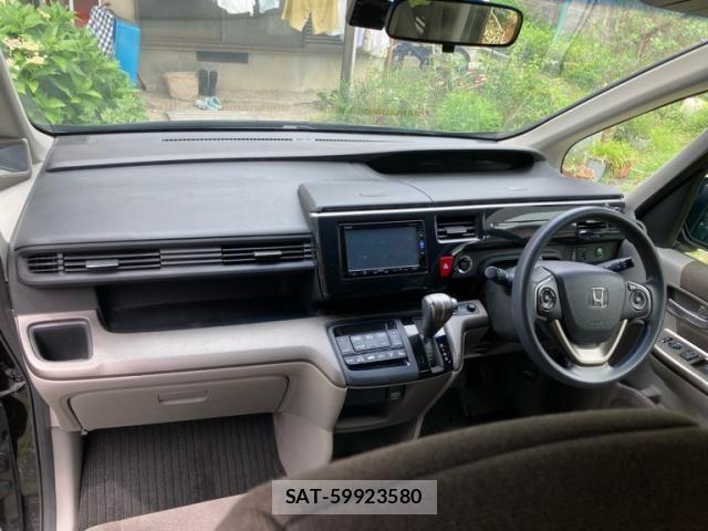 Honda e 2016-03 7510136-13