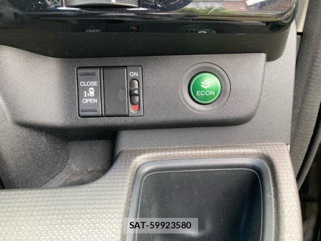 Honda e 2016-03 7510136-28