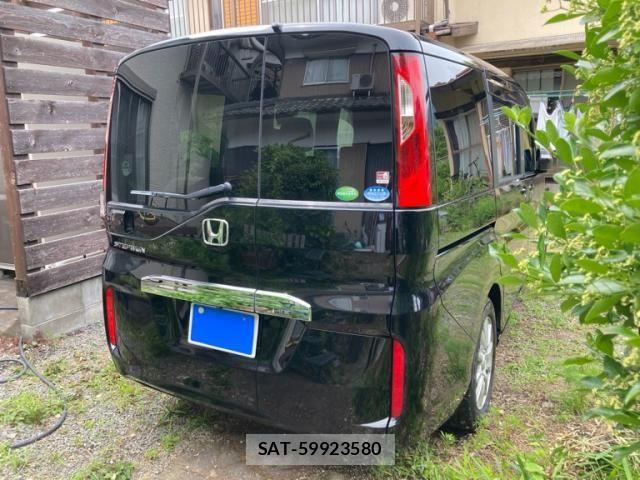 Honda e 2016-03 7510136-8