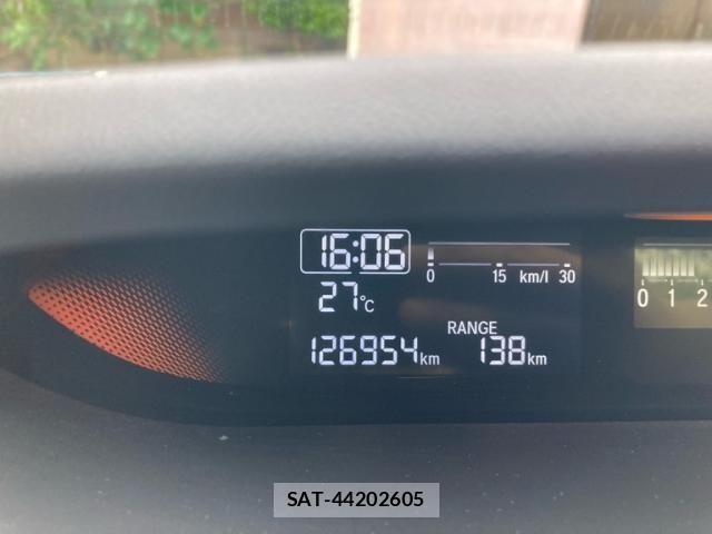 Honda e 2015-08 7503011-13