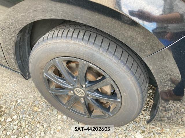 Honda e 2015-08 7503011-3