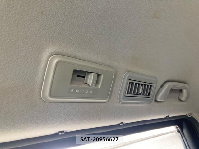 Honda e 2009-05 7503022-16