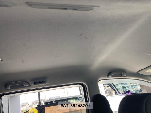 Honda e 2009-08 7562903-12