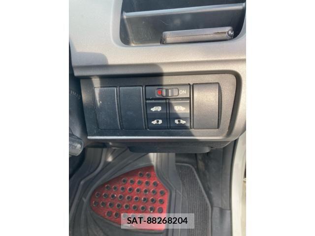 Honda e 2009-08 7562903-8