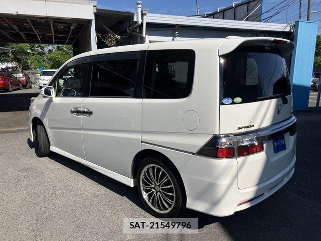 Honda e 2009-03 7562902-3
