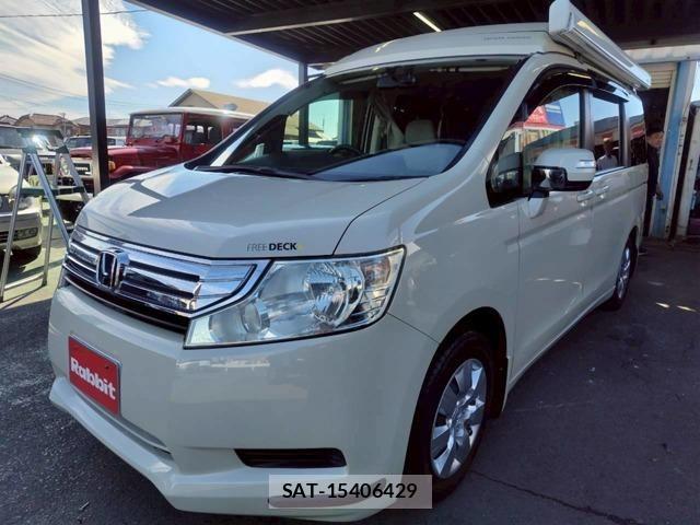 Honda e 2011-06 7620320-0