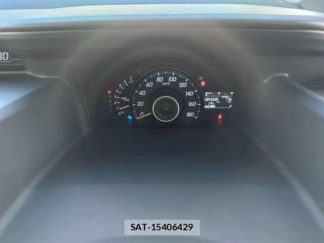 Honda e 2011-06 7620320-18