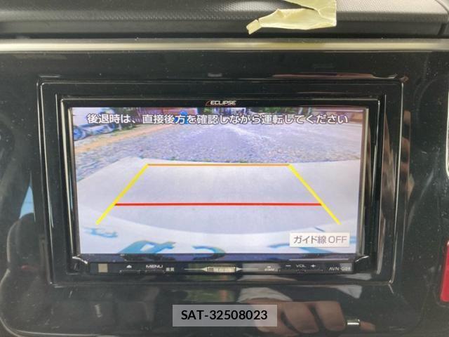 Honda e 2015-05 7620321-24