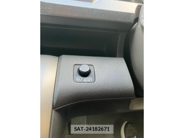 Honda e 2010-09 7620324-18