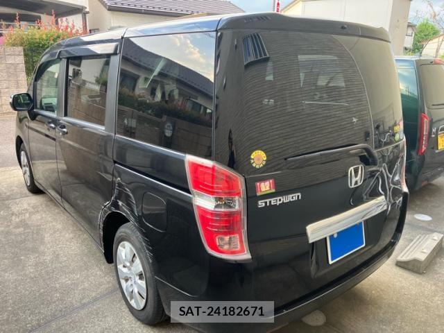 Honda e 2010-09 7620324-2