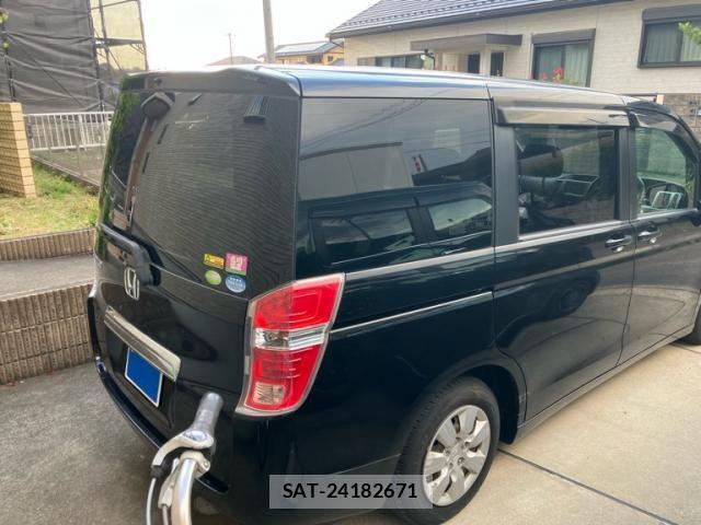 Honda e 2010-09 7620324-3