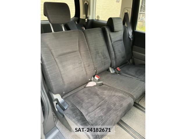Honda e 2010-09 7620324-8