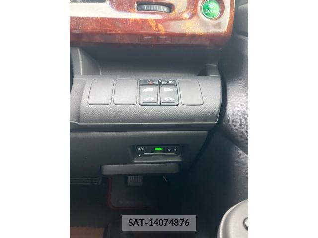 Honda e 2009-12 7620327-17