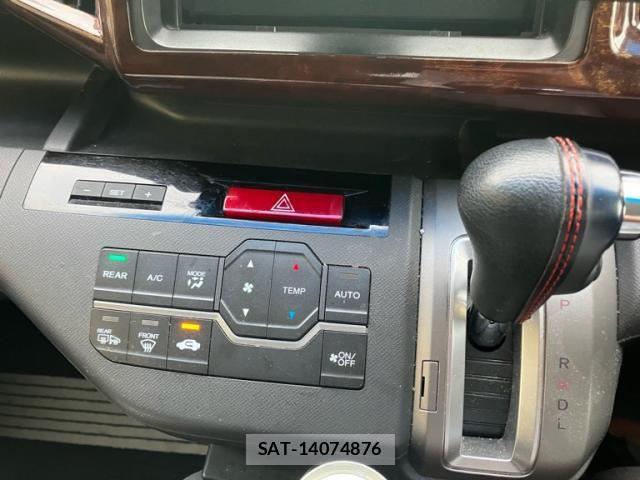 Honda e 2009-12 7620327-18