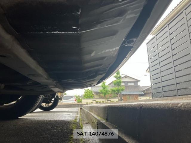Honda e 2009-12 7620327-24