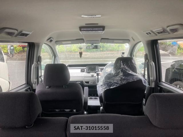 Honda e 2009-08 7620329-13