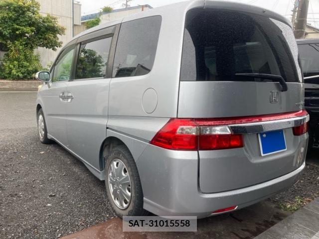 Honda e 2009-08 7620329-2