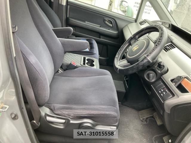 Honda e 2009-08 7620329-6